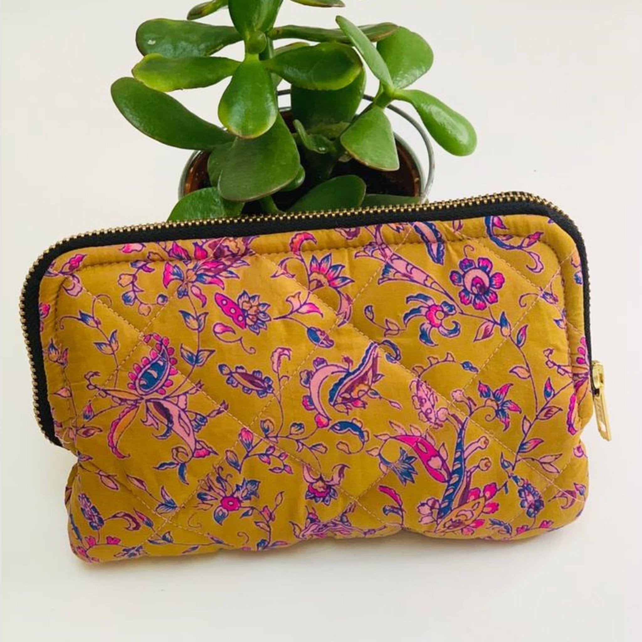 Premium Recycled Silk Make - up Bag (One - Off Print) - Ammpoure Wellbeing