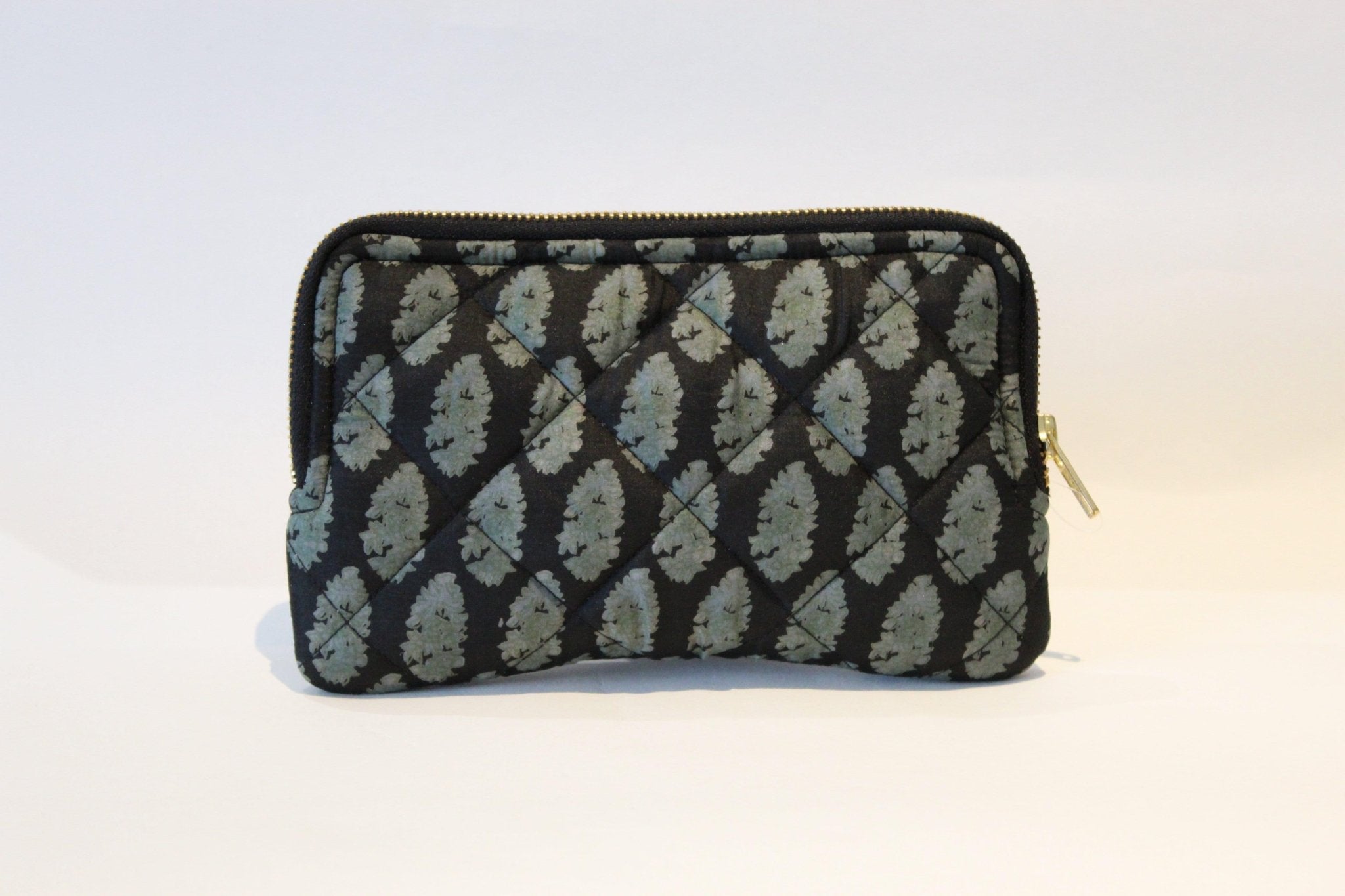 Recycled Silk Quilted Makeup bag (One - Off Print) All - Ammpoure Wellbeing